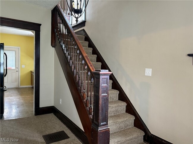Foto del edificio - 369 4th St NW