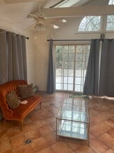 Building Photo - 295 Beth Ln