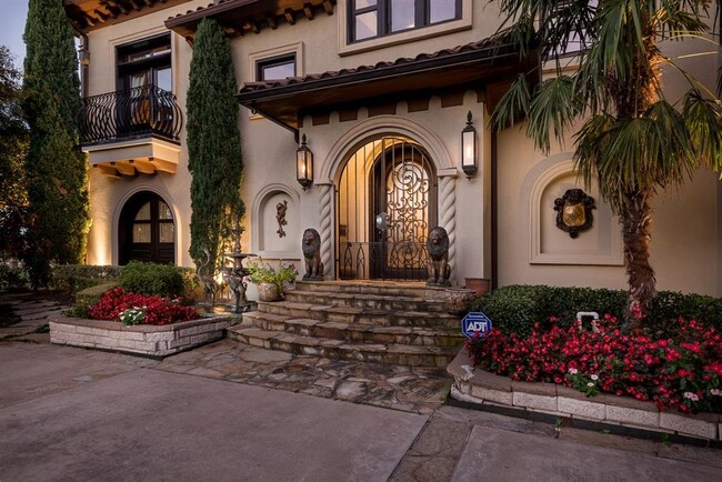 Building Photo - 5000 Castle Creek Ct