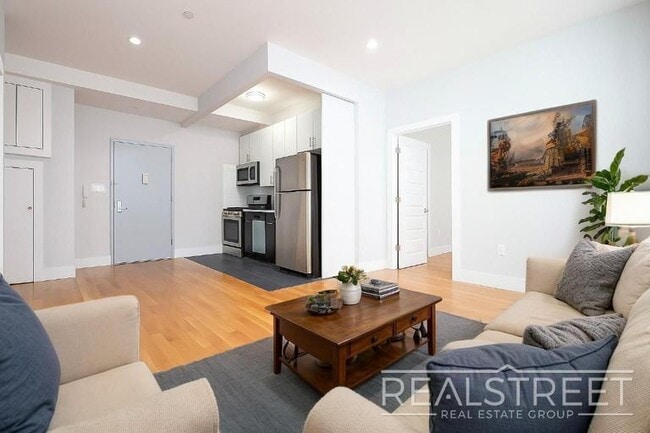 Foto del edificio - LUXURY 2 Bed in Queens!