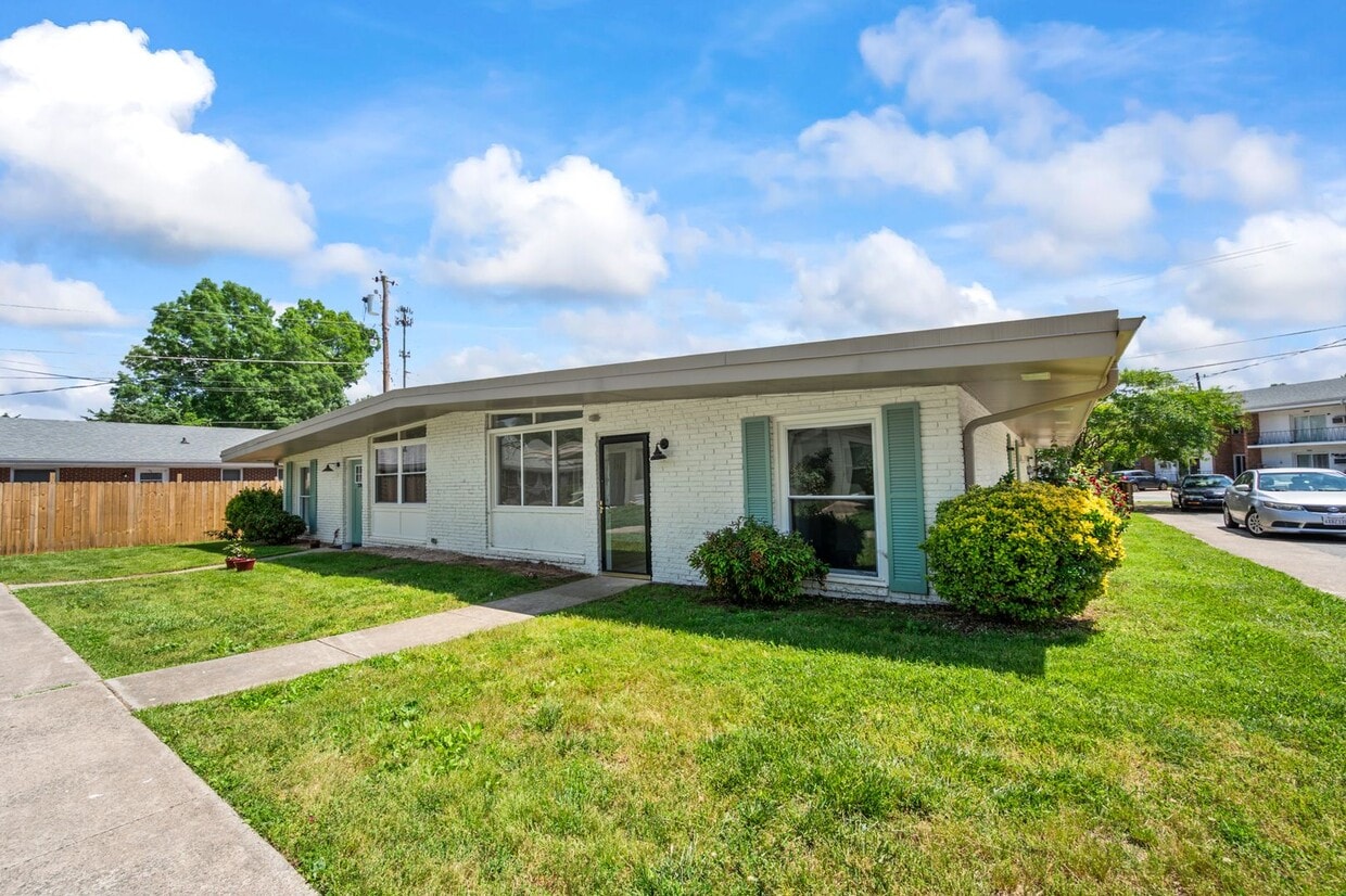 Foto principal - 3761 Avera Ave