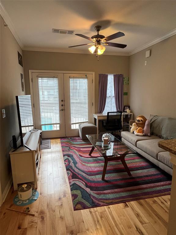 Building Photo - 2502 Leon St