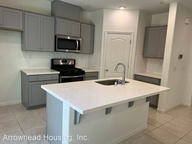 Building Photo - 3 br, 2.5 bath House - 3292 Sunny Gate Lane