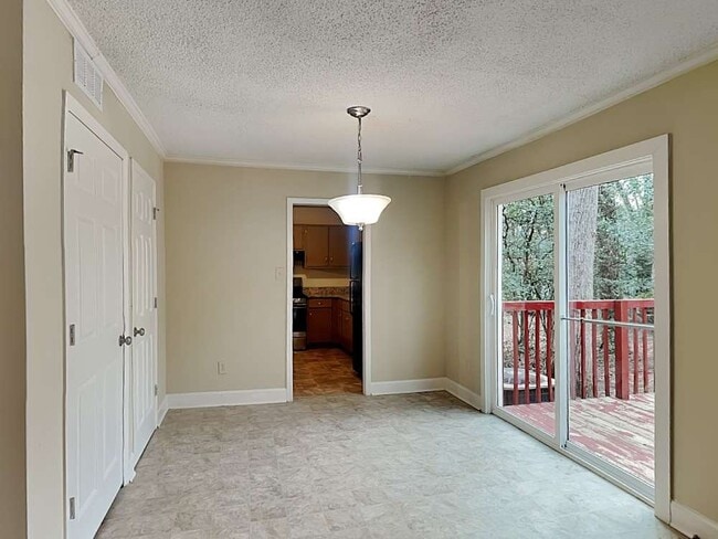 Building Photo - 3817 Old Norcross Rd