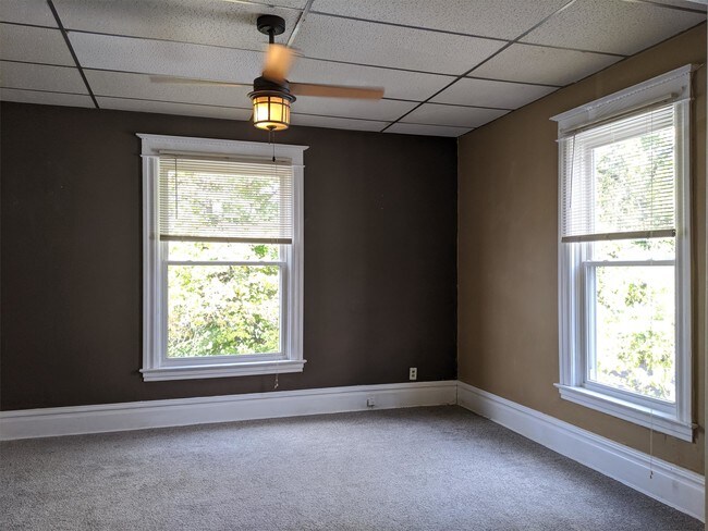 Foto del edificio - 1423 5th Ave