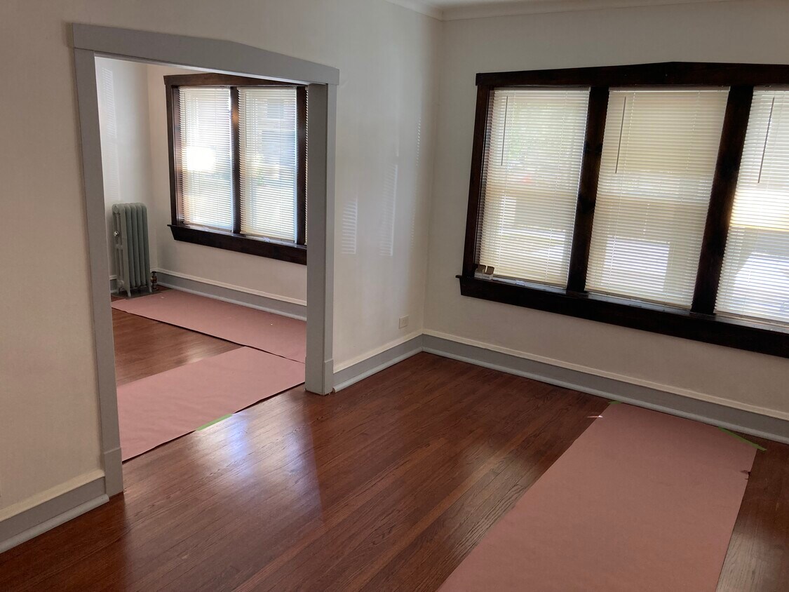 Foto principal - 950 N Mayfield Ave