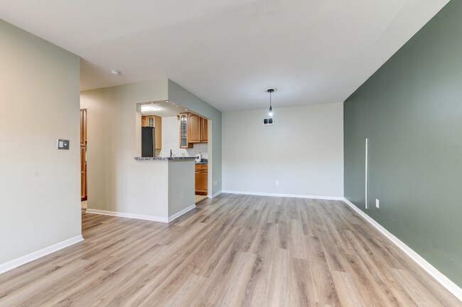 Building Photo - 160 Cumberland Pk Ct