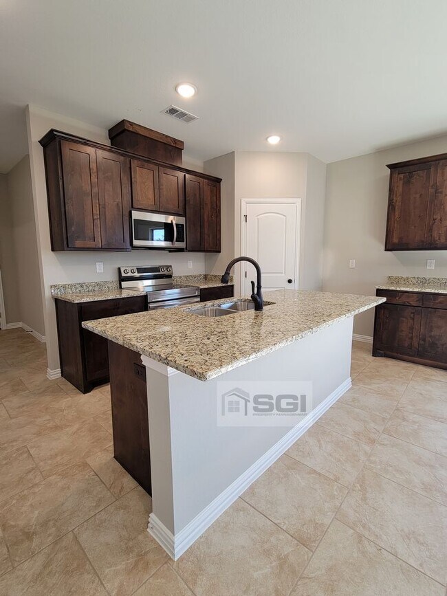 Building Photo - 2022 Built, 4 Bedroom On Premium Corner Lot!