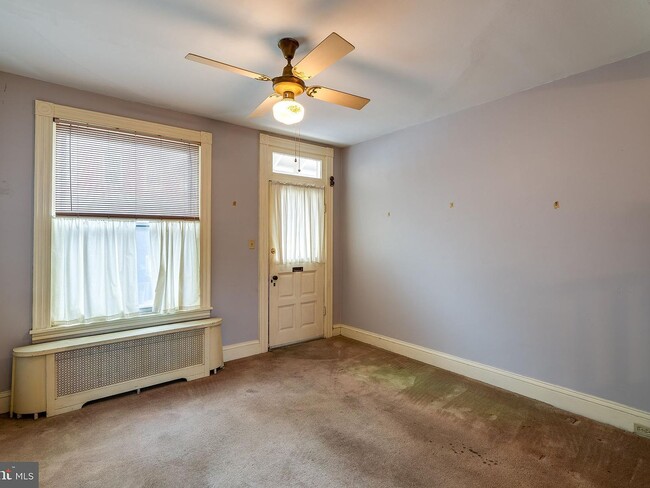 Foto del edificio - 524 Howard Ave