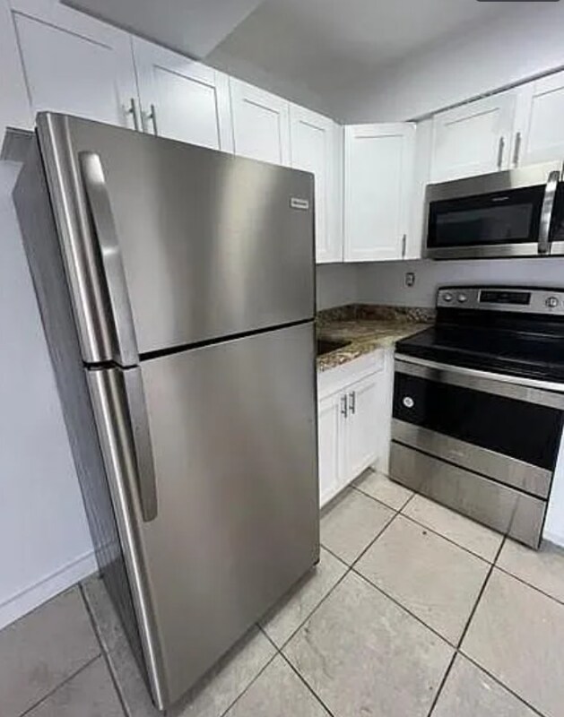 Foto del edificio - 771 SW 8th St