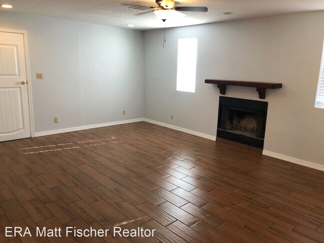 Foto del edificio - 3 br, 2 bath House - 2761 S. Fern Dr.