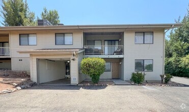 Building Photo - 2573 Quirt Cir