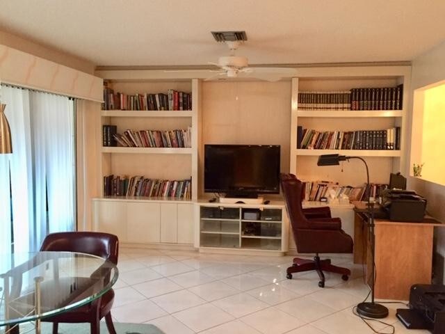 Foto del edificio - 5535 Eton Ct