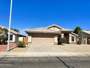 Building Photo - 2810 S Los Altos Pl