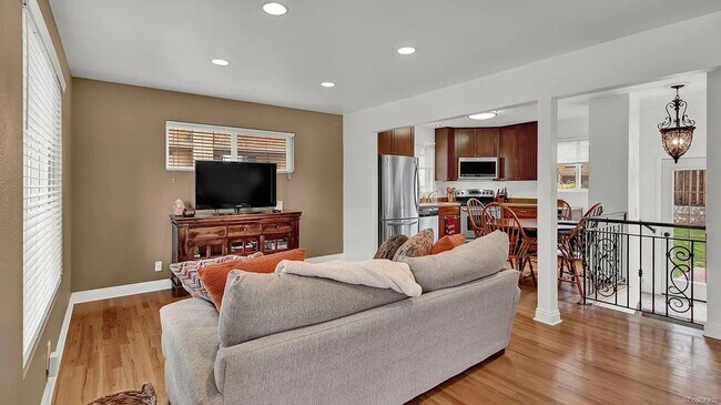 Foto del edificio - 10870 Carrol Ln