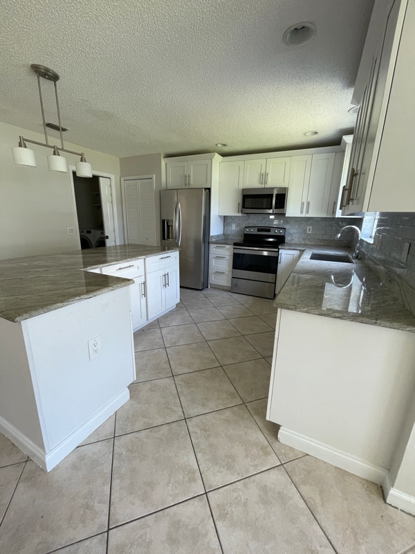 Foto del edificio - 116 Alhambra Ave