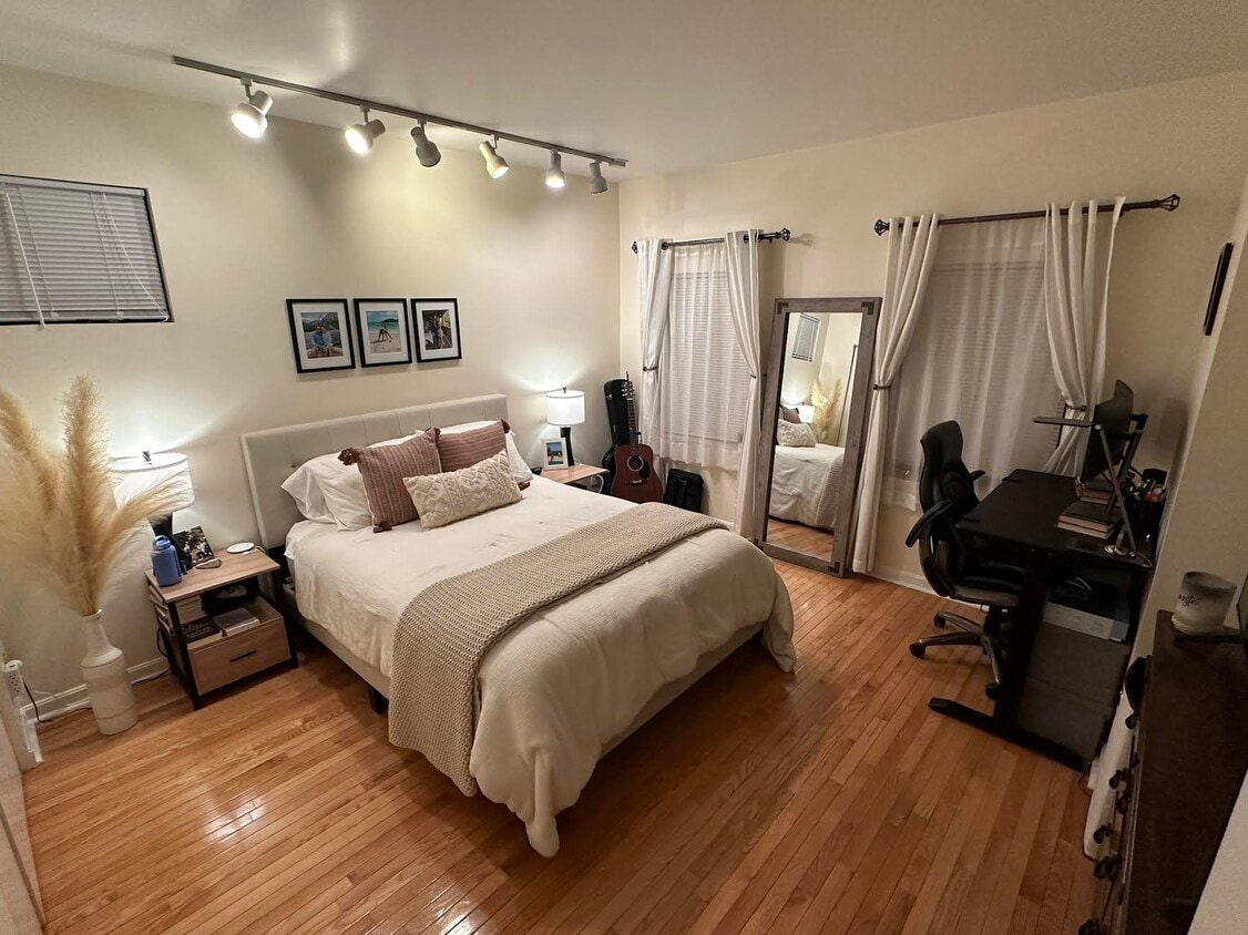 704 Bellefonte St Unit 2, Pittsburgh, PA 15232 Condo for Rent in