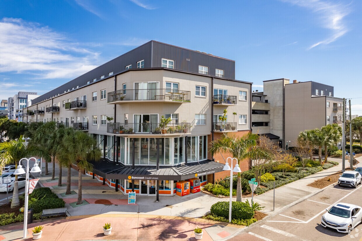 1010 Central Avenue Apartments in Saint Petersburg, FL