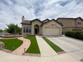 Building Photo - 7700 Oak Landing Drive