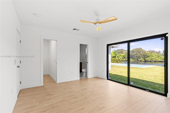 Foto del edificio - 317 N 31st Ave