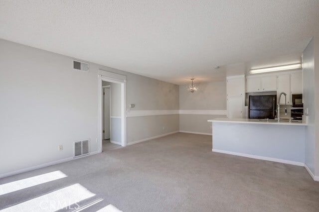 Building Photo - 2511 W Sunflower Ave