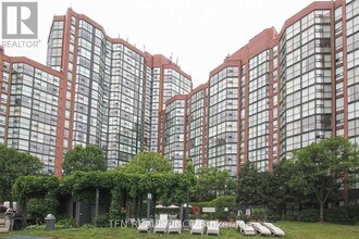 Building Photo - 701 King St W