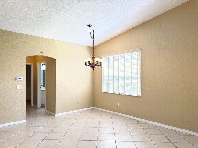 Foto del edificio - 8654 Lineyard Cay