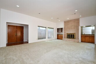 Building Photo - 7718 Moondance Ln