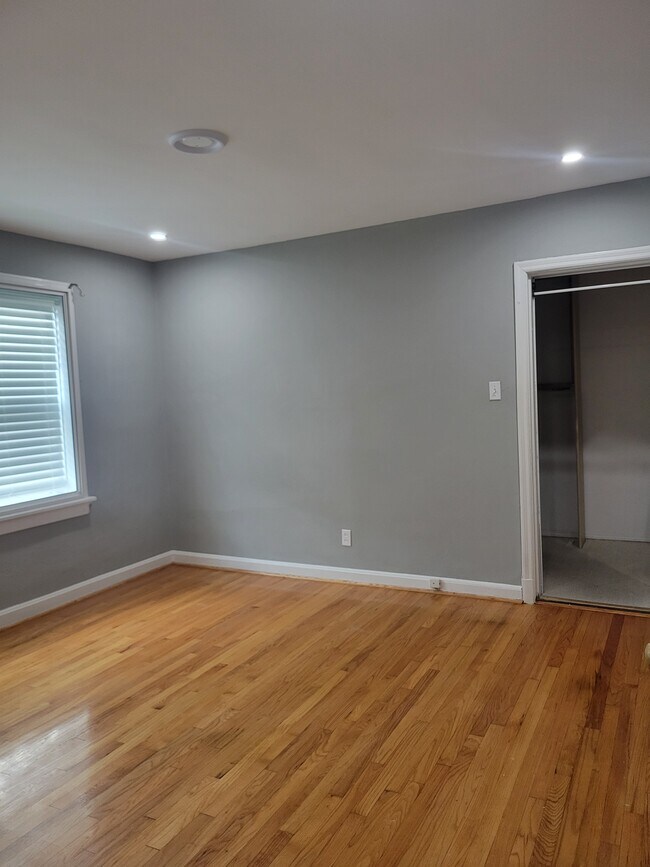 Foto del edificio - 7230 W Park Ave