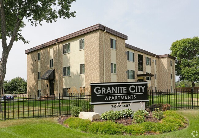 Foto del edificio - 3407 65th Ave N