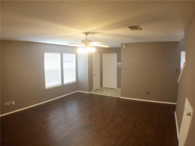 Foto del edificio - 2301 Kingsway Dr