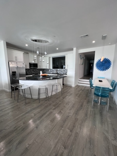 Building Photo - 5411 Gulf Dr