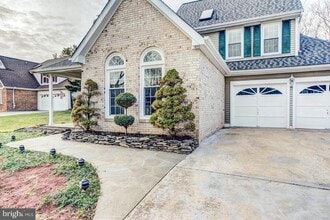 Building Photo - 13432 Muirkirk Ln