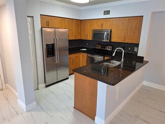 Building Photo - 6492 Emerald Dunes Dr