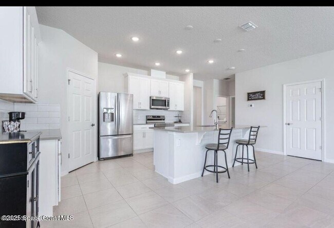 Foto del edificio - 2792 Pinwherry St