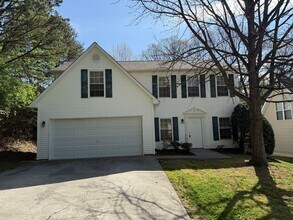 Building Photo - 700 Gracewood Way