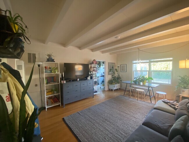 Fotografía del edificio - 1917 Ninth Street