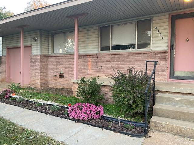 Building Photo - 4941 S Maybelle Ave