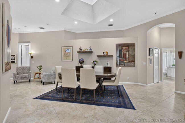 Foto del edificio - 7670 Jasmine Ct