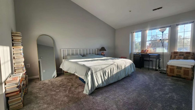 Building Photo - 8511 Falls Run Rd