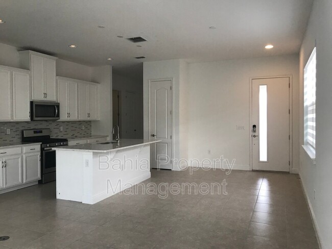Building Photo - 2385 Datura Loop