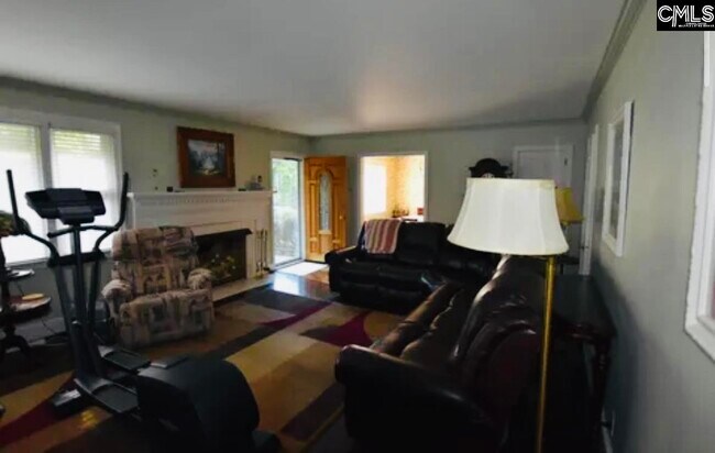 Foto del edificio - 234 Lancewood Rd