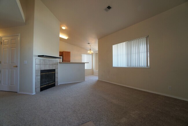 Photo - 3610 Strawberry Field Grove Apartment