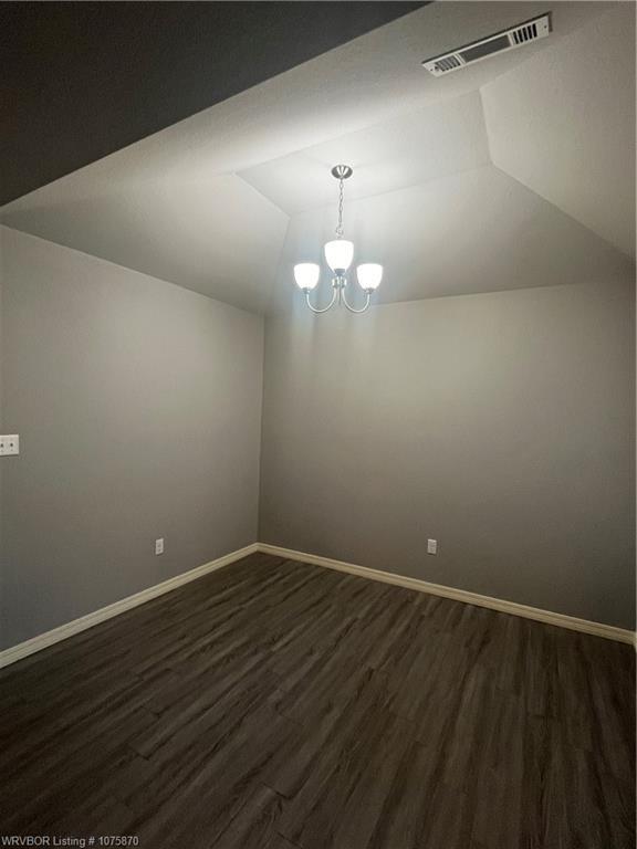 Foto del edificio - 1309 Springhill Rd
