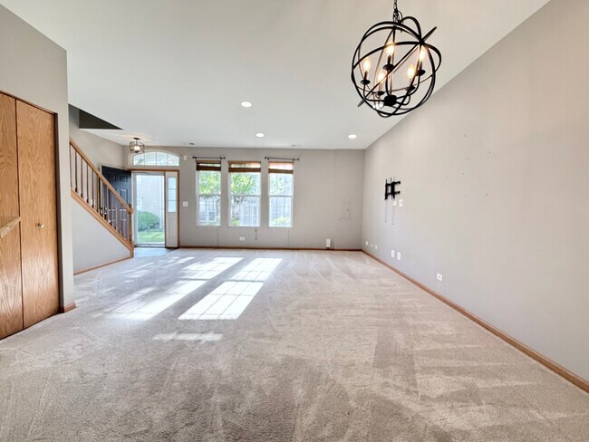 Foto del edificio - 239 Springbrook Trail S