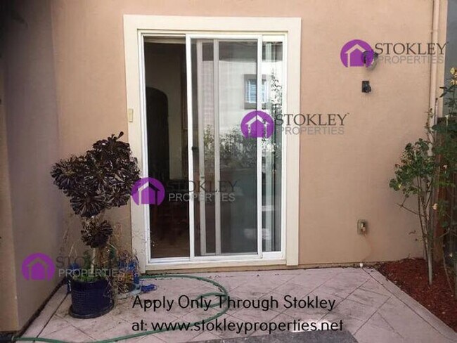 Foto del edificio - 2103 Maidenhair Way