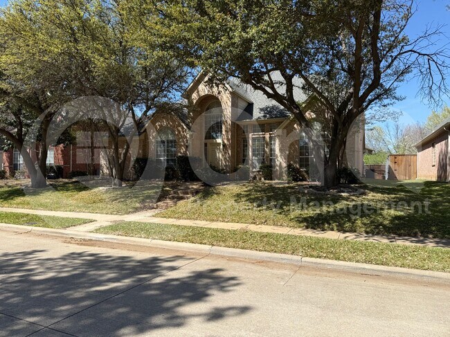 Building Photo - 4513 St James Dr