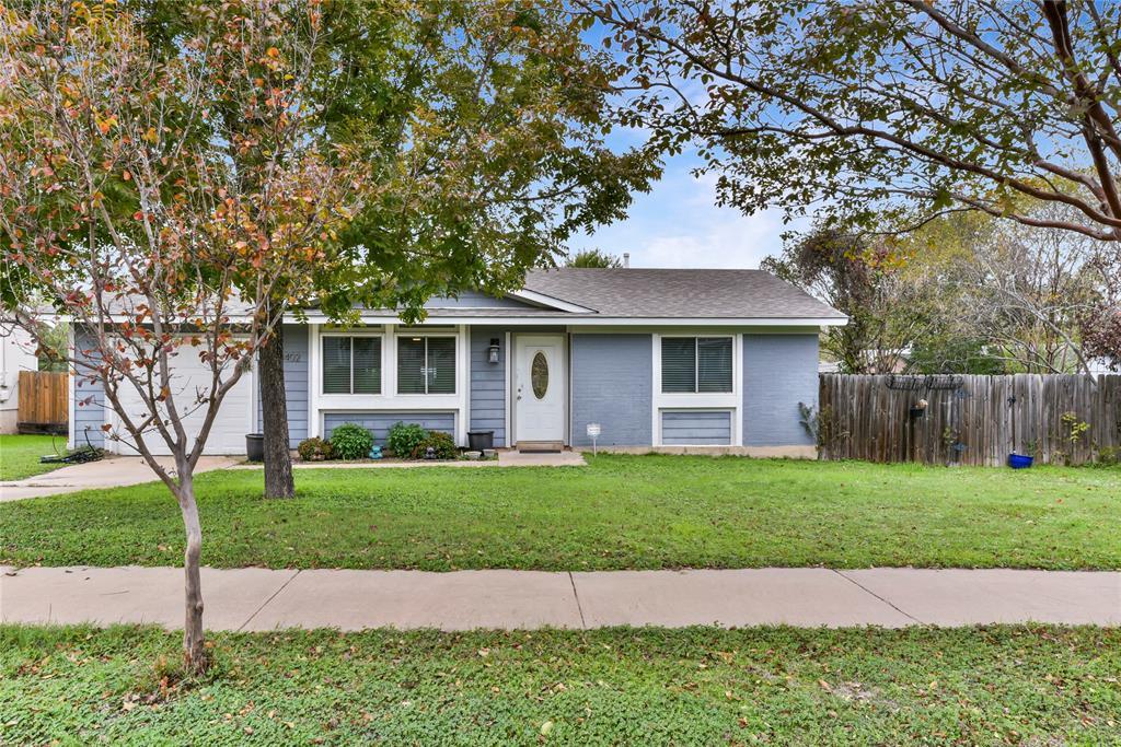 Foto principal - 8402 Romney Rd