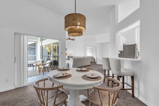 Foto del edificio - 2841 Citrus Lake Dr