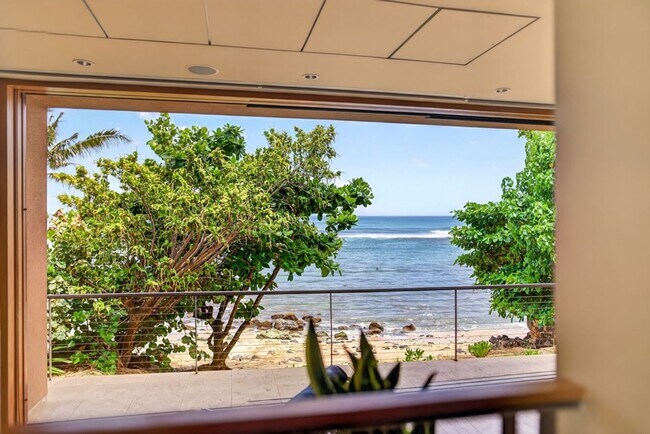 Building Photo - 61-279-279 Kamehameha Hwy